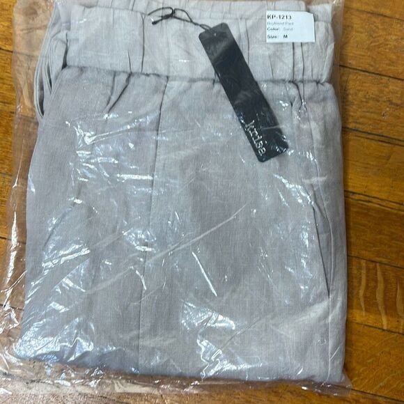 Krisa The Boyfriend Linen Pant in Sand NWT Size Medium - Picture 6 of 6